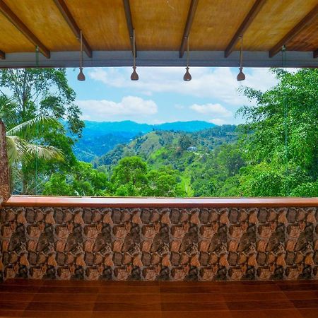 Bed and Breakfast Royal Mount Ella Exterior foto