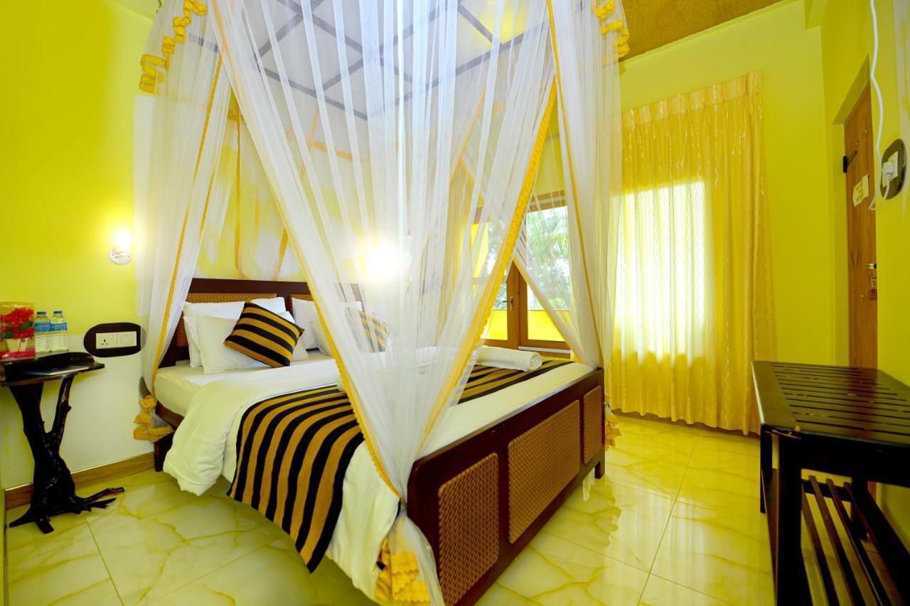 Bed and Breakfast Royal Mount Ella Exterior foto